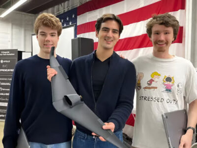 Jóvenes desarrollan dron antiguerra GPS en tiempo récord y captan la atención de fuerzas especiales
