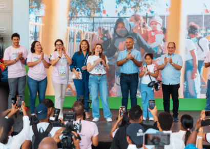 Alcaldía del Distrito Nacional recolecta más de siete millones de botellas plásticas en primera edición de Plásticos por Escolares