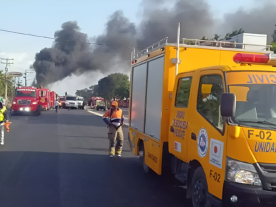 Explosión de camión de gas en autopista Duarte provocó  alarma