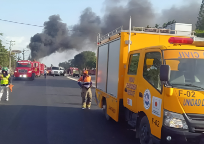 Explosión de camión de gas en autopista Duarte provocó  alarma