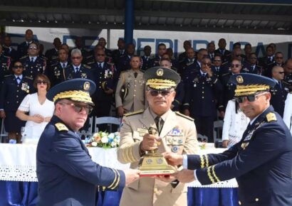 Ministro de defensa oficializa nuevos líderes del Ejército y Fuerza Aérea Dominicana