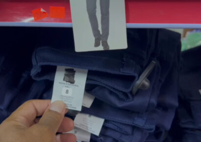 Tienda china estafa a compradores con los pantalones para la escuela pública