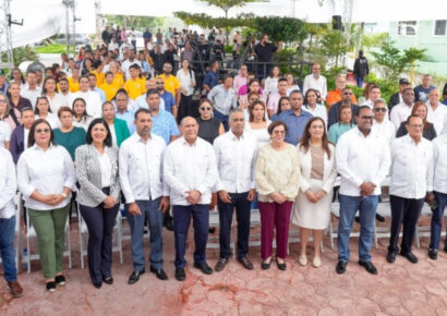 Inauguración de nuevos centros técnicos impulsa el desarrollo en la provincia Hermanas Mirabal