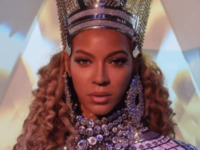 Beyoncé Lanza su propia marca de whisky, “SirDavis”, y causa sensación en las redes