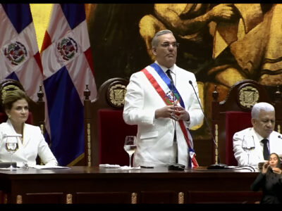 Luis Abinader asume presidencia de la República Dominicana en una ceremonia cargada de significado histórico