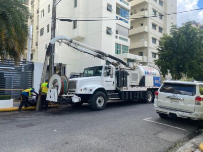 Alcaldía del DN refuerza operativos de limpieza para prevenir inundaciones ante el pronóstico de lluvias