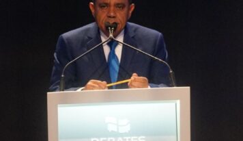 Marino Collante renuncia del PLD por incumplimiento de apoyo