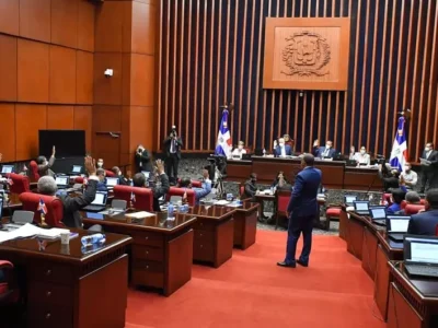 PRM Considera reducción de diputados: Evaluación de mecanismos en curso