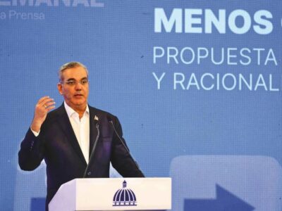 Abinader anuncia medidas de austeridad: Dona su salario, reduce instituciones y busca eliminar 53 diputados