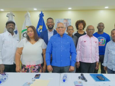 Maestros rechazan Minerd cubra nómina de retiro con fondos del INABIMA