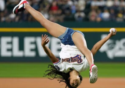 Hezly Rivera, medallista olímpica de París 2024, realiza el primer lanzamiento ceremonial en partido de MLB