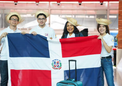 Cuatro estudiantes representan al país en la trigésima novena Olimpíada Iberoamericana de Matemáticas