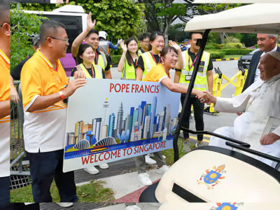 El Papa Francisco llega a Singapur en la etapa final de su gira por Asia y Oceanía