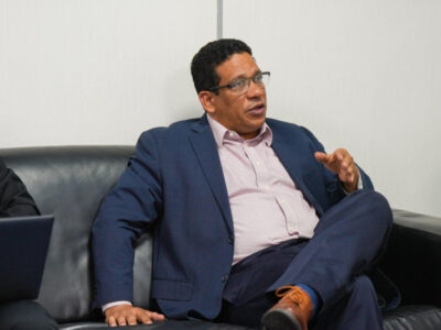 Abinader designa a Carlos Pimentel nuevo titular de Alianzas Público-Privadas; seguirá en Compras de manera honorífica