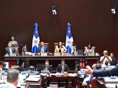 Los diputados aprobaron ayer préstamos por 37,500 millones