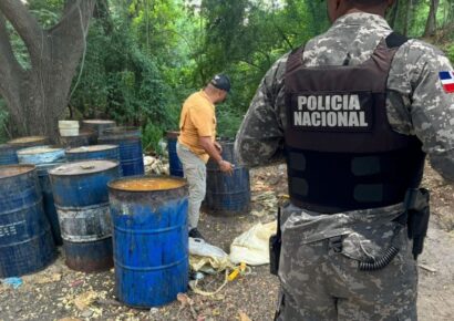 Desmantelan laboratorio clandestino de bebidas adulteradas en Navarrete