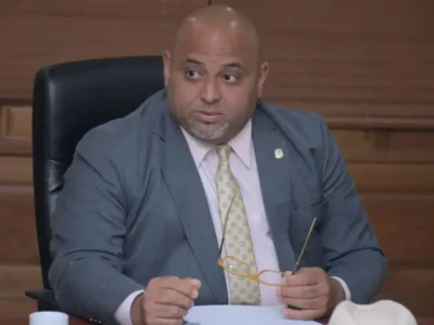 Intrusos asaltan la residencia del exsenador Lenin Valdez en Monte Plata