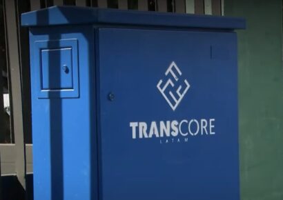 Transcore Latam enfrenta orden de arresto por irregularidades en sus informes financieros