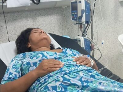 Madre de Paula Santana es hospitalizada luego de ataques en redes por supuesta negociación