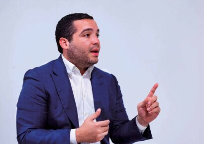 Propuesta legislativa busca regular el uso de cigarrillos electrónicos en República Dominicana