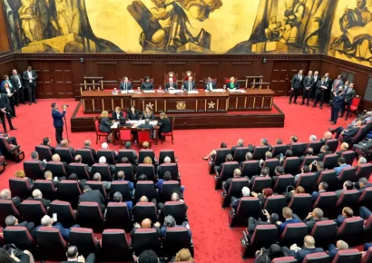 Debate intensificado en la Asamblea Nacional sobre Reforma Constitucional en República Dominicana