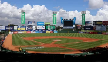 El Estadio Quisqueya se prepara para el gran inicio de la temporada 2024-2025 de la Lidom