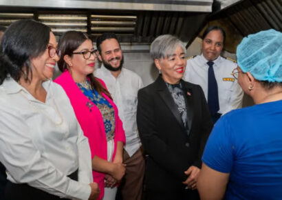 «La jueza María Garabito Ramírez promueve la rehabilitación y dignidad en centros de corrección femeninos»