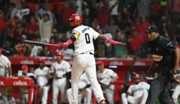 Junior Lake brilla con jonrón y lleva al Escogido a la victoria sobre los Tigres del Licey