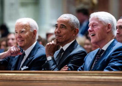 Joe Biden, Obama y Pelosi se reunen en el funeral en honor a la Matriarca de los Kennedy