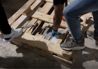«DNCD incauta 158 láminas de presunta cocaína ocultas en paletas de madera»
