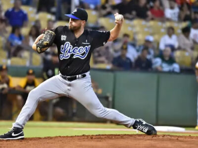 Los Tigres del Licey logran una victoria cerrada sobre las Águilas Cibaeñas