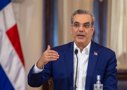 Abinader Promueve Cooperación Internacional en Foro de Doha