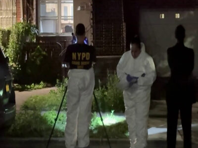 Hombre y mujer de la tercera edad encontrados asesinados en brooklyn: Ambos con el cuello cortado