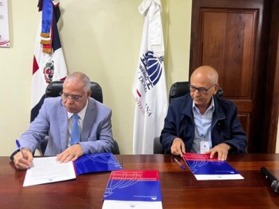 Desarrollo Fronterizo y Centro Naturaleza firman acuerdo para impulsar opciones sostenibles