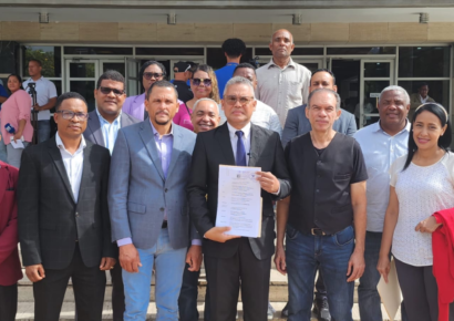 «Carlos Peña demanda a Carlos Pimentel por habilitar a Transcore y beneficiarse de contrato