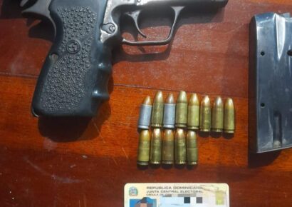 Detienen a hombre con pistola ilegal en Fantino