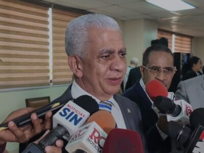 Presidente del Senado pide regularizar mano de obra haitiana