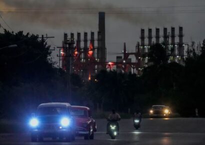 Cuba obligará a empresas privadas a generar el 50% de su energía