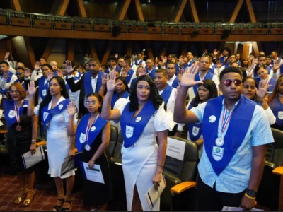CENAPEC celebra su quincuagésima segunda graduación ordinaria con la investidura de 852 bachilleres
