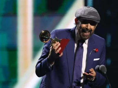 Juan Luis Guerra brilla en los Latin Grammy 2024 con dos premios anticipados