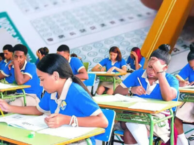 Minerd convoca a más de 17,000 estudiantes para la tercera convocatoria de las pruebas nacionales