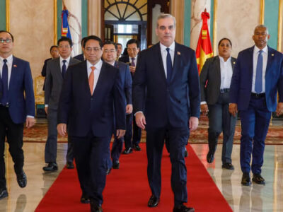 El presidente Luis Abinader recibe al primer ministro de Vietnam