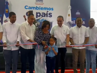 Gobierno inauguró varias obras en Monte Plata