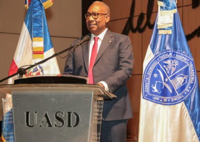 La UASD entrega propuesta final de Reforma al Estatuto Orgánico