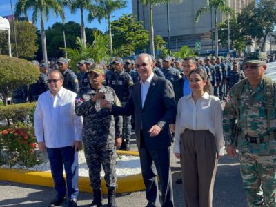 Abinader encabeza integración de 1,016 agentes para operativo de Navidad y refuerza seguridad en el país