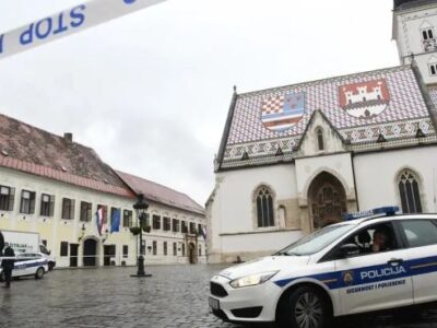 Joven ataca con arma blanca a profesores y alumnos, dejando una víctima fatal y varios heridos