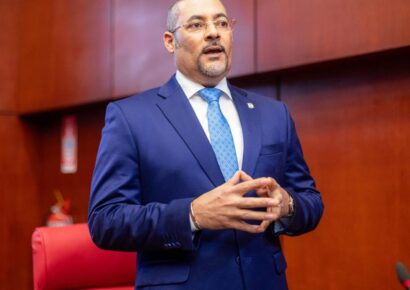 Senador Eduard Espiritusanto presenta proyecto para regular precursores químicos