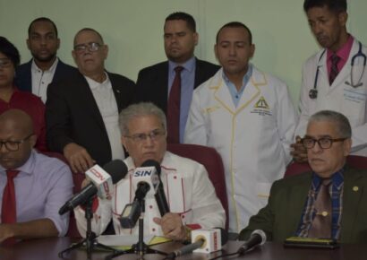 CMD denuncia intento de excluir a más de 2 mil médicos del aumento salarial previsto para enero de 2025