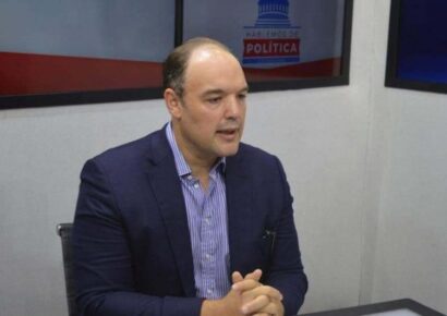 Exsenador de Barahona demanda al PLD