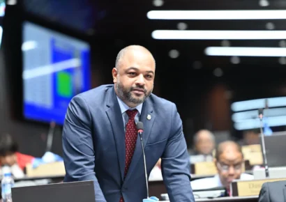 Diputado Carlos Pérez reitera compromiso con el progreso de Santo Domingo Norte y cuestiona proyecto de cierre de Duquesa